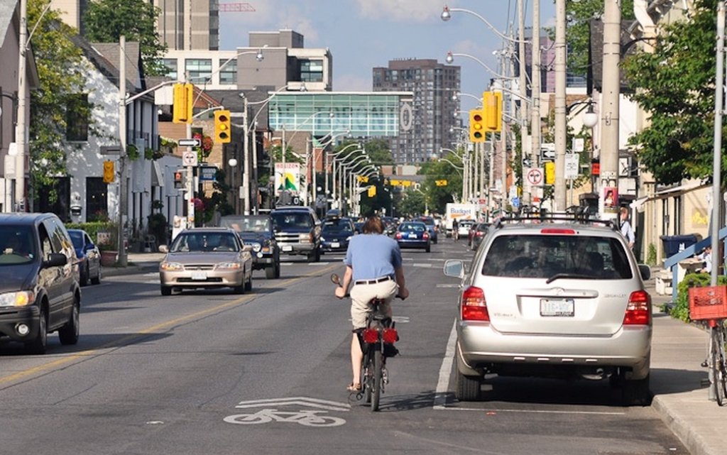 Sharrows_Toronto_2011
