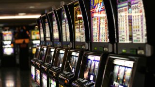 Las_Vegas_slot_machines