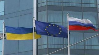 Ukraine-Russia-European-Union-Flags
