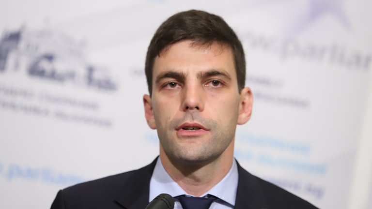 Новината идва веднага след провеждането заседанието на КСНС при президента Радев