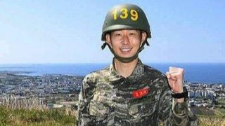 Войникът Сон: Спяхме по 10 човека в една стая. В началото ги беше срам да ме заговорят