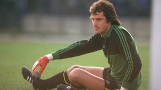 Рей Клемънс ще бъде запомнен като огромна фигура за английския футбол и вратар №1 в историята на Ливърпул