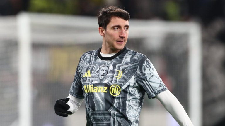 Барселона се прицели в ас на Ювентус