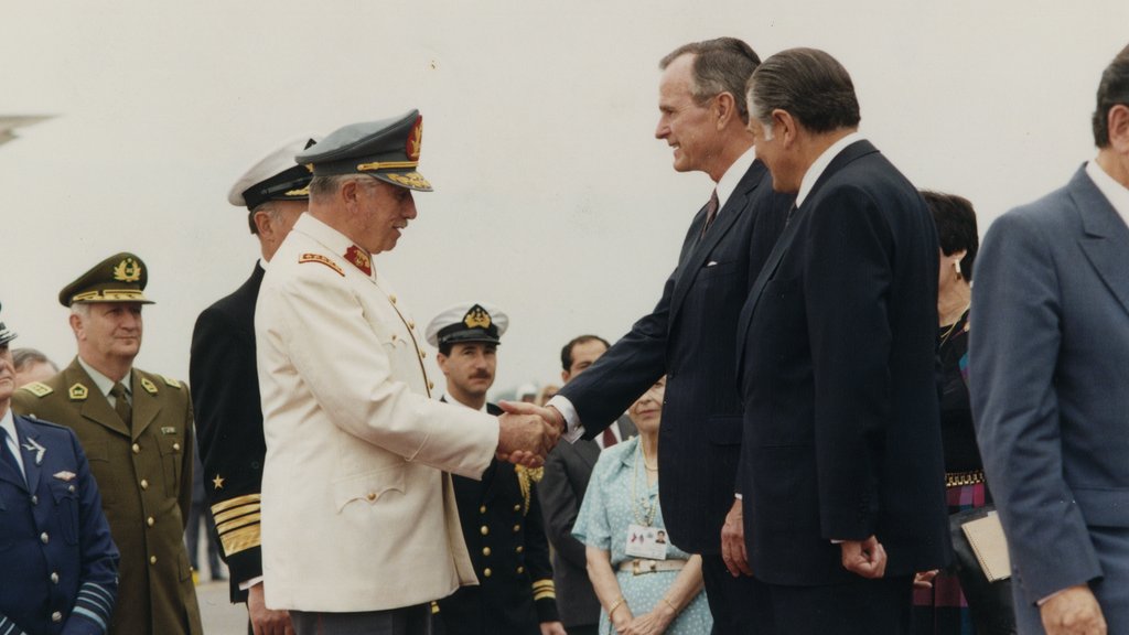 Pinochet_Aylwin_Bush