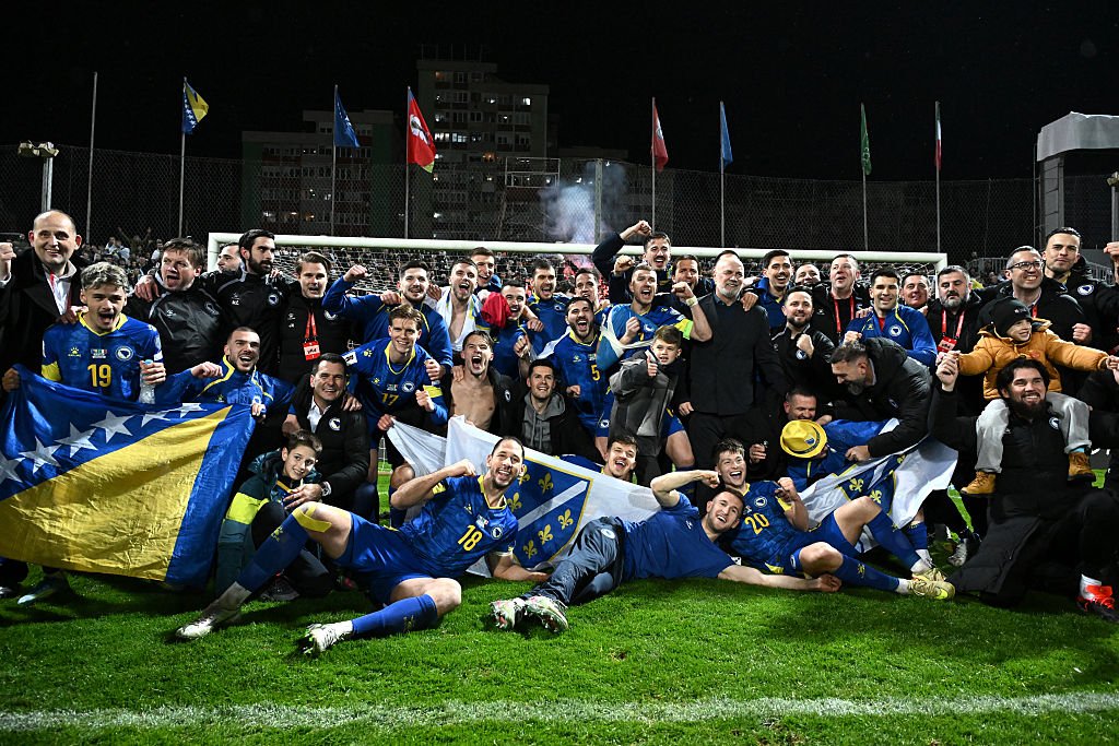 Възкресението на Босна: От руините на "Гърбавица" до небето над Америка