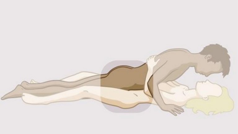 Изображенията в сайта провокираха остри коментари в социалните мрежи