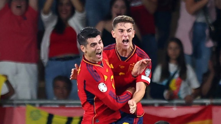 Испания възнагради треньора с нов договор