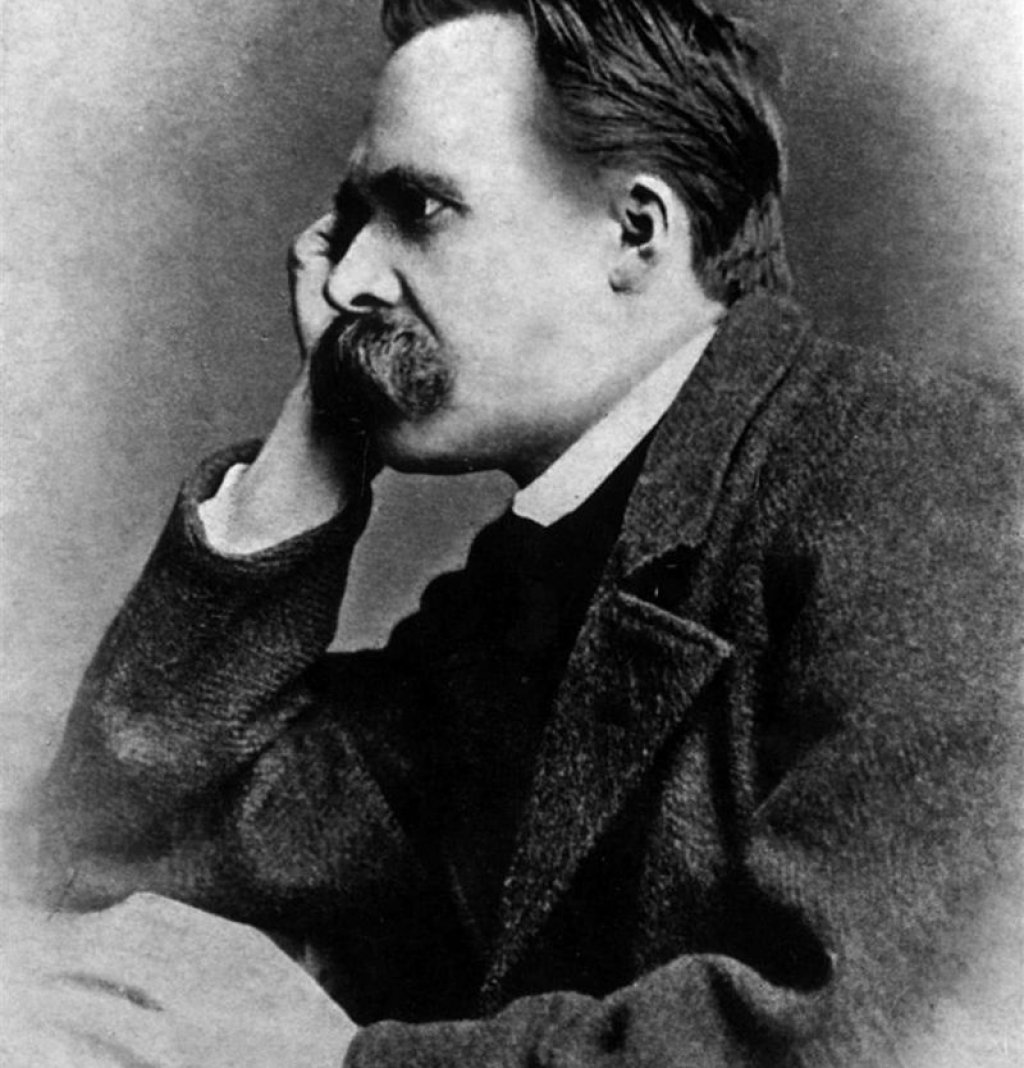 800px-Nietzsche1882
