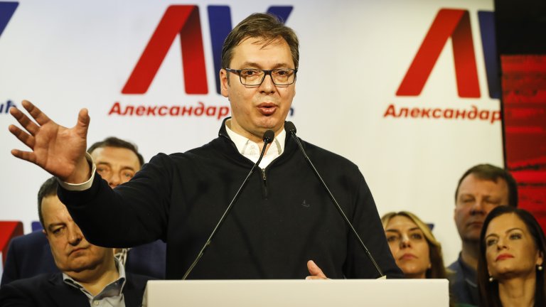 Много по-назад и на второ място остава досегашният коалиционен партньор на Сръбската прогресивна партия