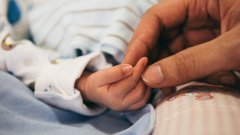 Казусът с починалата родилка в Сливен е повод за дебат за състоянието на родилните грижи