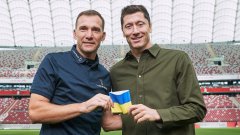 Роберт Левандовски ще носи капитанска лента в цветовете на украинското знаме на Мондиал 2022 в знак на солидарност с отбраната на Украйна във войната срещу Русия
