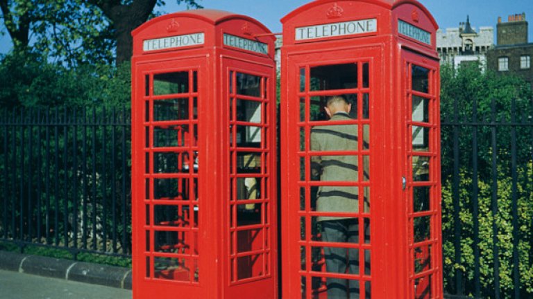 Ново приложение на телефонните кабинки във Великобритания
