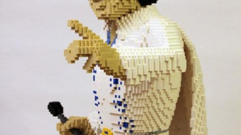Най-изумителните скулптури от Lego