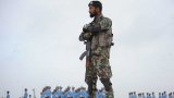 Двама атентатори самоубийци са се врязали с коли бомби във военно поделение