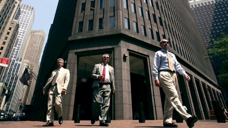 Американската Комисия по борсите и ценните книжа разследва "Голдман Сакс", задето са правили големи пари от големи залагания за сметка на данъкоплатците, в крайна сметка...