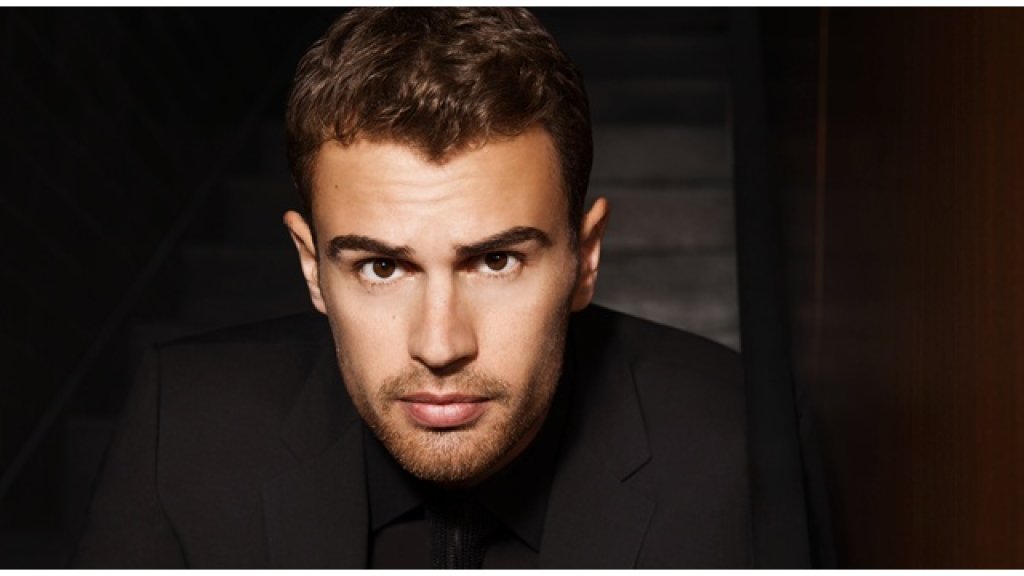 Theo James osnovna