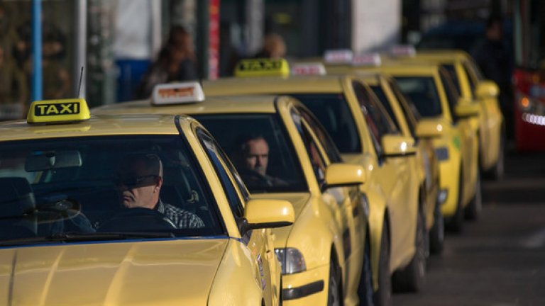 Войната между стари и нови в бранша започна