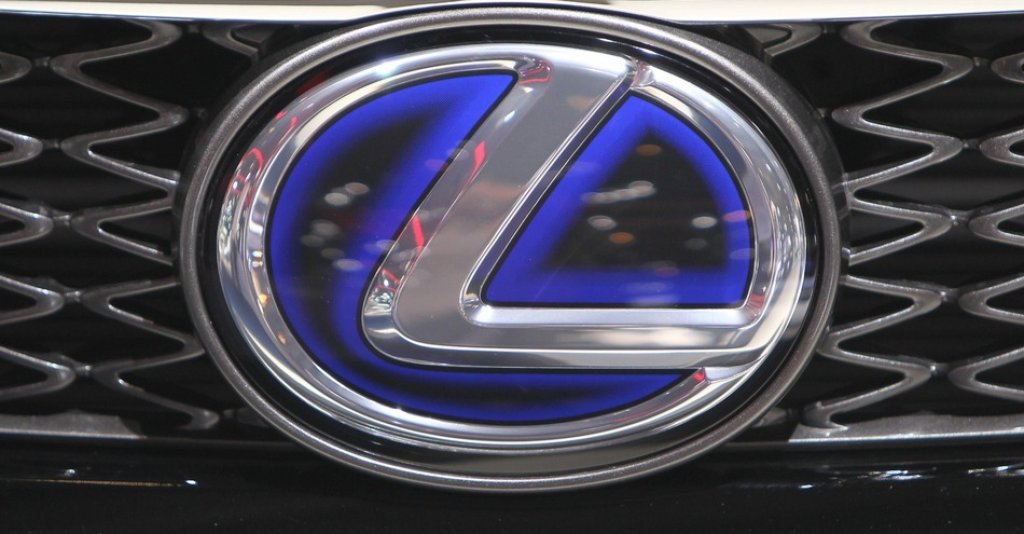 Lexus1