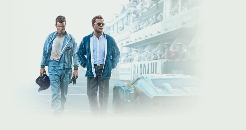 “Пълно ускорение” (2019 г.)
Оценка в Imdb: 8,1 от 10 звезди
Къде да гледате: в Disney+
Биографичният филм проследява историята на автомобилния дизайнер Карол Шелби (Мат Деймън) и брилянтния британски състезател Кен Майлс (Крисчън Бейл). Действието се развива през 60-те години, когато компанията “Форд” решава да предизвика “Ферари” на прочутото състезание “24-те часа на Льо Ман”.
Шелби и Майлс трябва да преодолеят корпоративни интриги, физически и технически ограничения, за да създадат революционен състезателен автомобил - Ford GT40.
