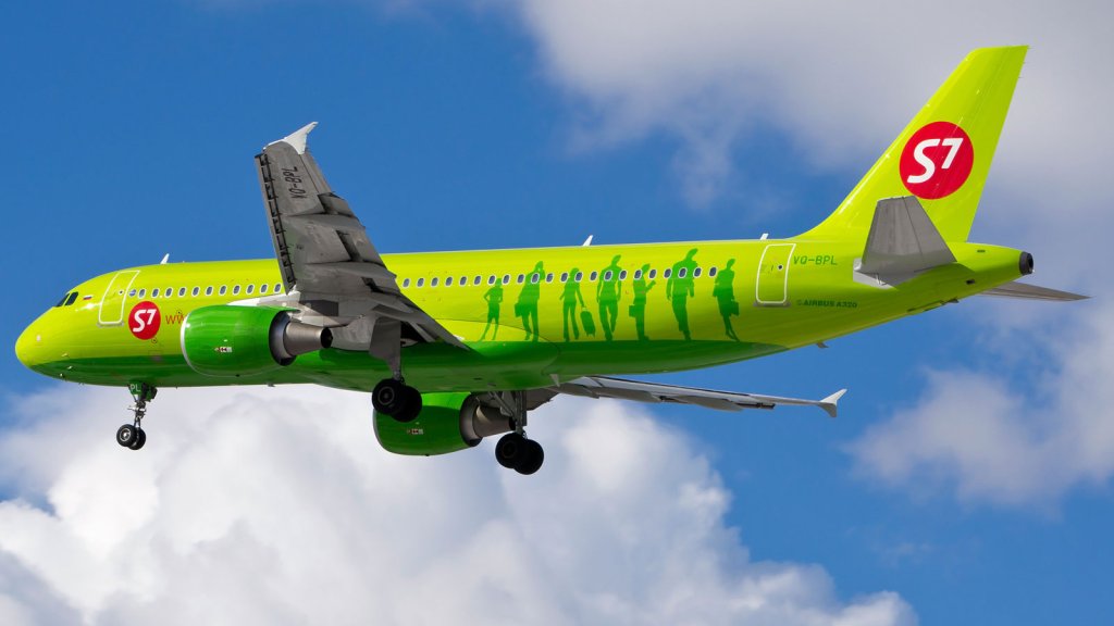 vq-bpl-s7-siberia-airlines-airbus-a320-200
