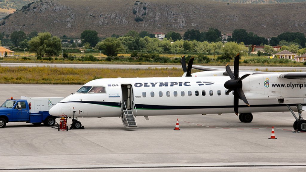 Olympic-Air-Bombardier-Dash-8-Q400