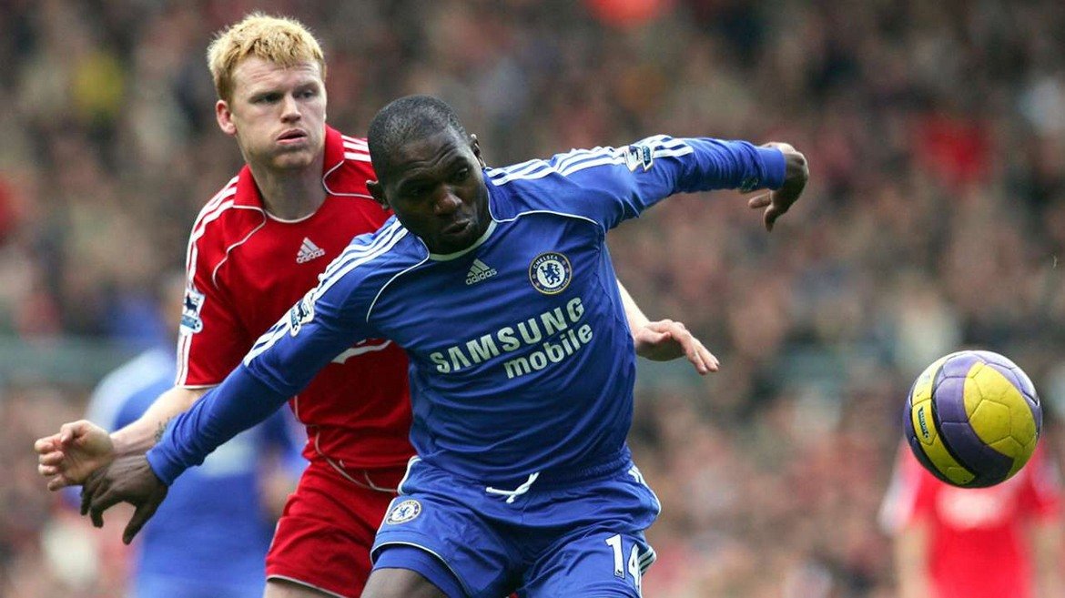 
Джереми
Идването на Моуриньо беляза голяма чистка в състава на лондончани, но Джереми бе един от играчите, на които Специалния продължи да разчита. Той остана до 2007-а, когато отиде в Нюкасъл. В момента заема висок пост във футбола в родината си Камерун.