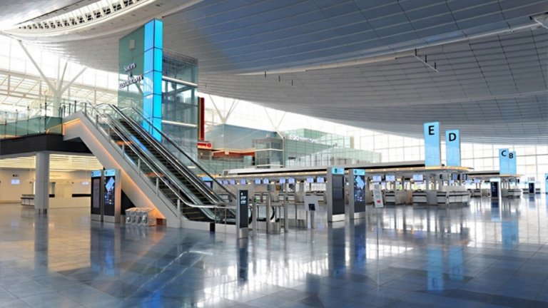 Топ 10 на най-добрите летища
3. Летище Ханеда, Токио, Япония
Обща оценка: 8,63 от 10
Точност на полетите: 9,0
Качество на обслужването: 8,8
Отзиви на пасажерите: 6,1