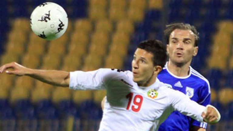 До момента Илиян Мицански е отбелязал 2 от 4-те гола на националния отбор под негово ръководство - все като резерва