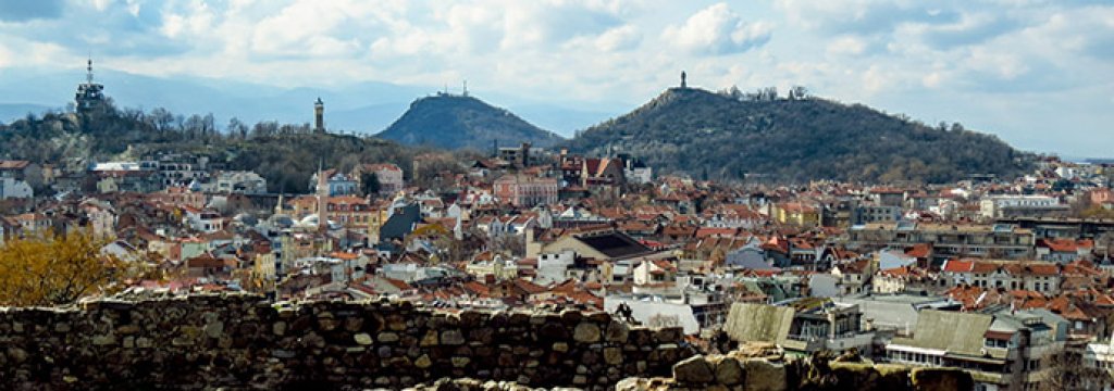 plovdiv-from-hil_690x360