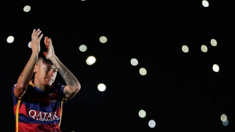 За първи път каталунците ще играят с хоризонтално, а не с вертикално райе на титулярните си фланелки