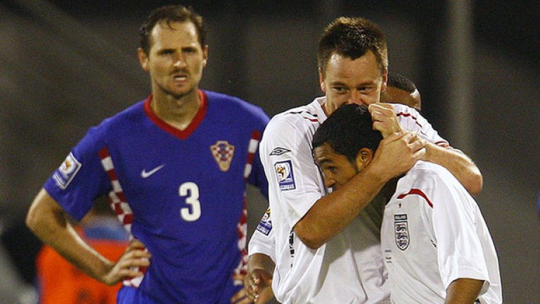 2. Хърватия - Англия 1:4 (10 септември 2008, световна квалификация). Дотогава Хърватия никога не бе губила официален мач на своя стадион. 19-годишният Тео Уолкът заби хеттрик. Головете на Рууни и Манджукич, както и изгонването на Роберт Ковач допълниха картината на терена. Англия без проблеми се класира на световното в ЮАР, а Уолкът въобще не бе повикан в състава. 