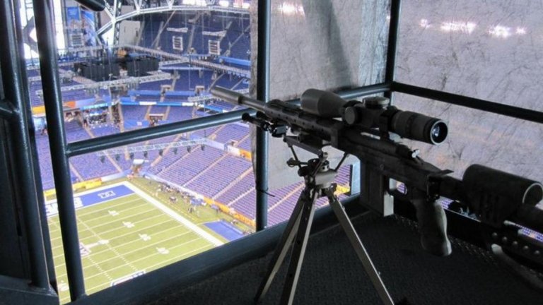 На стадион "Ю Ес банк" по време на Супербоул ще има и снайперисти, които ще са в постоянна връзка с командния център.