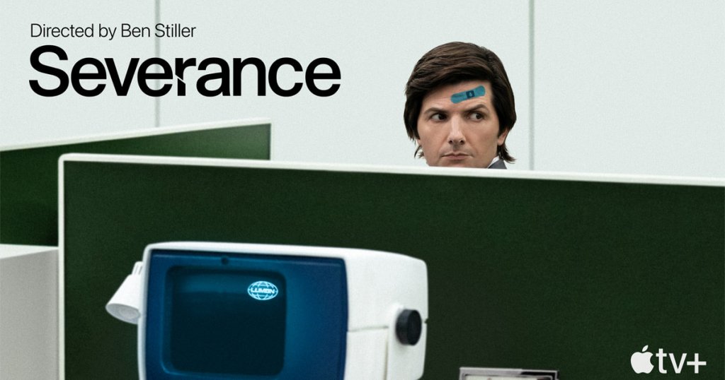 Severance (Apple TV+) - 18 февруари
Добре дошли в Lumon Industries - корпорация, която извършва експериментална програма, която разделя по един много буквален начин работния от личния ви живот. В центъра на историята е Марк, който подписва договор с тази компания, в който изрично се споменава, че докато е на работа, той няма да разполага със спомените си за личния си живот, а в извън работно време няма да си спомня абсолютно нищо за това какво точно работи.
Когато един нов, мистериозен колега се появява извън работа, това ще доведе до постепенното разкриване на истината за Lumon Industries и защо толкова много държат те на секретността.
Освен Адам Скот, който влиза в главната роля, особено интересно ще е да видим тук и актьори като Кристофър Уокън и Джон Туртуро. Допълнителен интерес предизвиква и фактът, че режисьор тук ще е Бен Стилър.