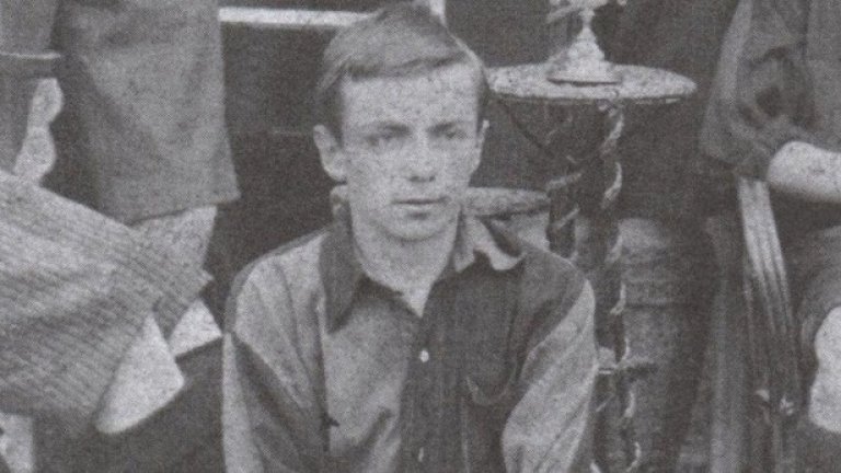 Чарлс Уилям Милър
Милър е човекът, донесъл футбола в Бразилия – това става през 1894 година, а заедно с играта той осигурява и книжка с правилата на Футболната асоциация на Хемпшир. Бащата на Чарлс е шотландски железопътен инженер, а майка му е бразилка и той се чувства чудесно в Южна Америка. След това Милър помага за организирането на първия футболен шампионат в Бразилия.