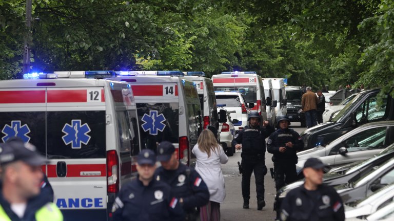 14-годишен уби 9 души в училище в Белград