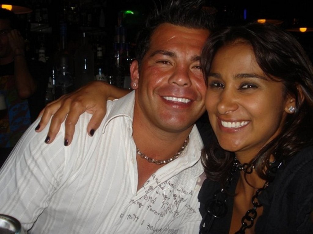 "Сигурен съм, че шампионът е убит!": Завещание, загадъчна смърт и една подозрителна съпруга "златотърсачка"