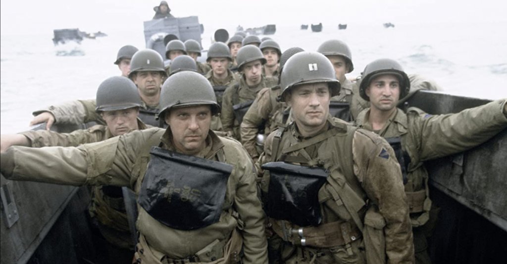 “Спасяването на редник Раян” - плажът “Омаха”

За да бъде заснето пресъздаването на десанта в Нормандия от Втората световна война екипът на Стивън Спилбърг използва 1000 души от армията на Ирландия, които в продължение на цяла седмица е трябвало да привикнат с американските униформи от това време. Резултатът в крайна сметка е една от най-реалистичните и впечатляващи военни сцени изобщо в киното. От най-малките детайли като мъртвата риба на плажа и кървавата вода, до абсолютния ужас, агония и тотален хаос по време на подобна битка.