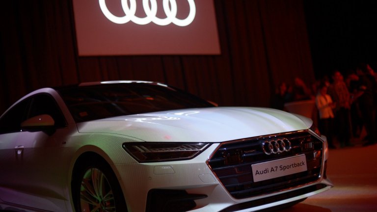 Преди премиерата на Q8 посетителите имаха възможност да видят акцентните премиери на
марката за 2018 - Audi A7 Sportback и бизнес лимузината А6,