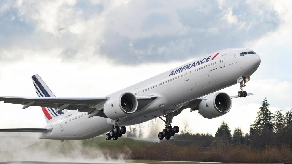 boeing-777-300-air-france-klm