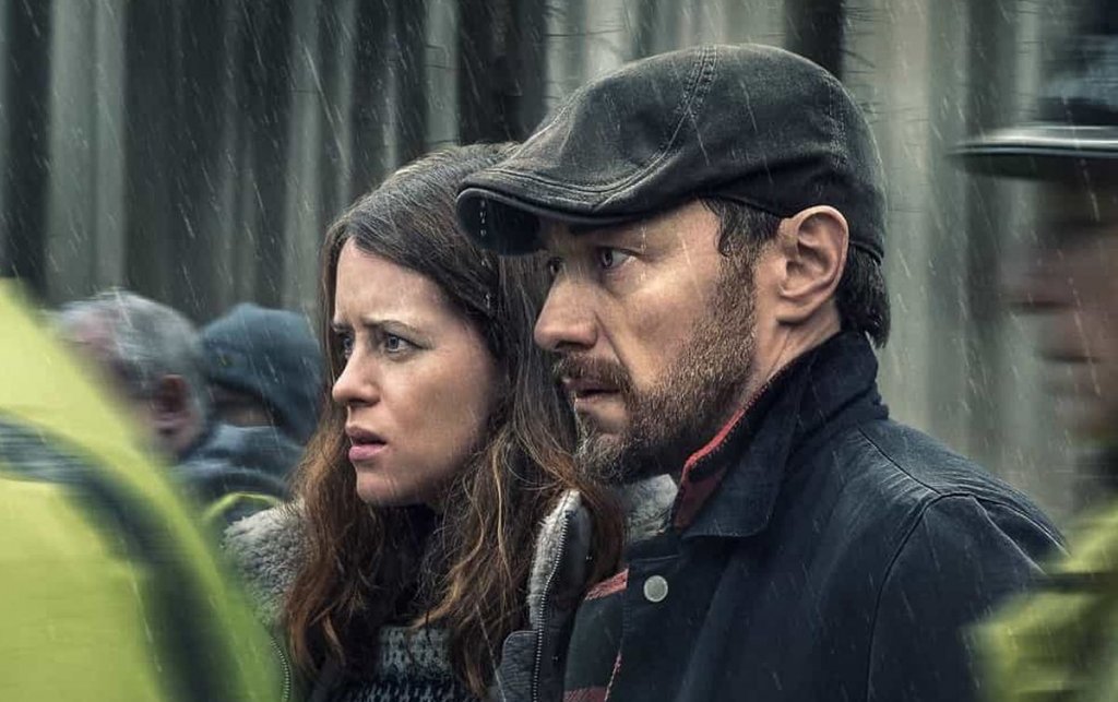 "Синът ми" (My Son)
Къде: в кината
Кога: от 1 октомври
Джеймс Макавой влиза в ролята на Едмънд - шофьор, чийто маршрут преминава през езерото Лох Нес. Един ден той получава обаждане от бившата си съпруга, че синът им го няма. Оказва се, че детето е изчезнало, а работата на Едмънд очевидно има общо. По-лошото е, че случаят е прекратен, а конспирацията става още по-заплетена, когато властите правят опит да заличат всички данни, че детето някога е съществувало.