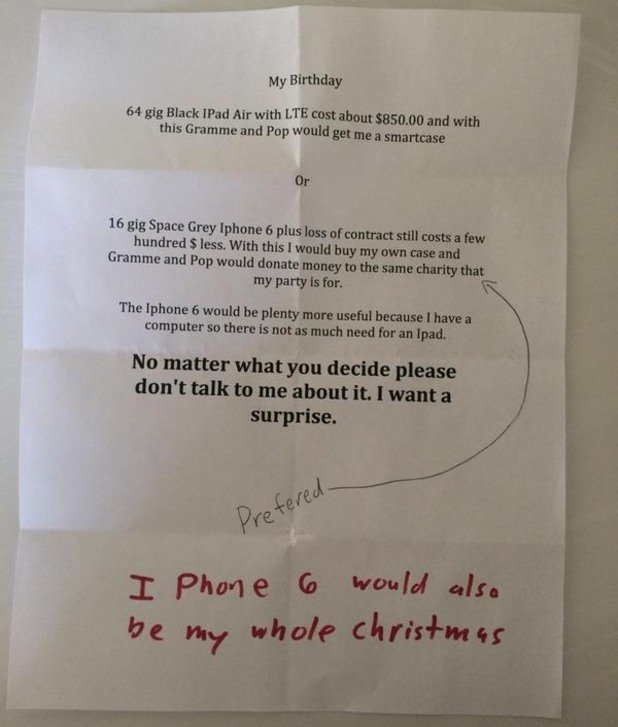 А това е писмото на брата на @parkerdoster от Twitter. Седмокласникът е поискал от родителите си или новия iPod или новия iPhone, като отбелязва, че втората опция е по-евтина и ще може да дари част от останалите пари за благотворителност, тоест за рождения му ден.  