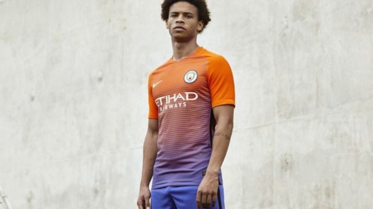 И Сити показа екип с преливащи цветове