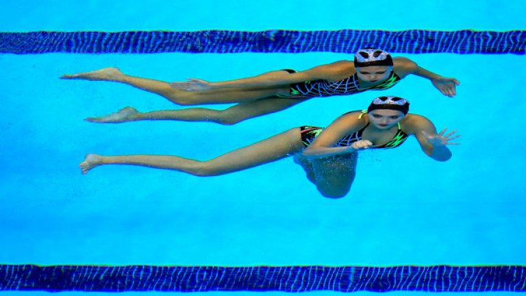Синхронното плуване е една от атракциите.