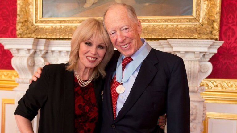 Джейкъб Ротшилд започва кариерата си семейната банка - NM Rothschild & Sons