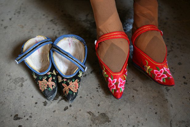 Ужасяващата мода на китайските стъпала