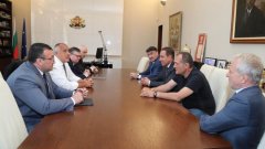 Борисов свика среща с Гриша Ганчев, Васил Божков и Георги Домусчиев 