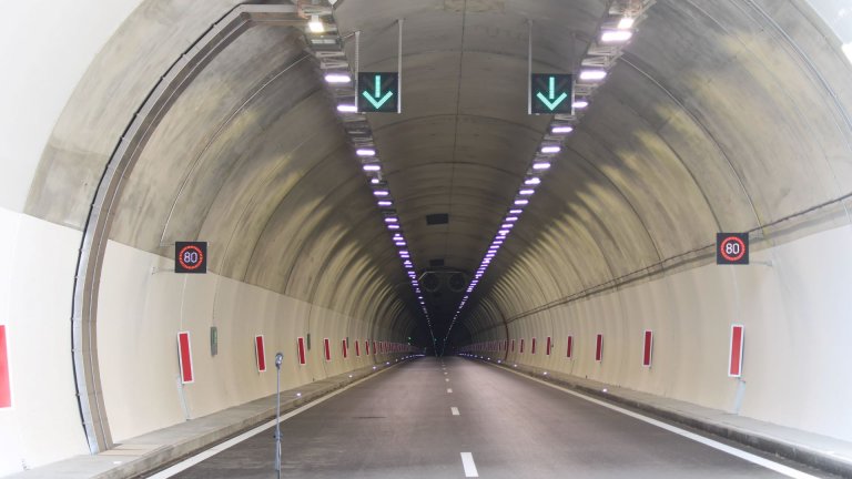 Над 500 нарушения са засечени в новооткрития тунел “Железница”