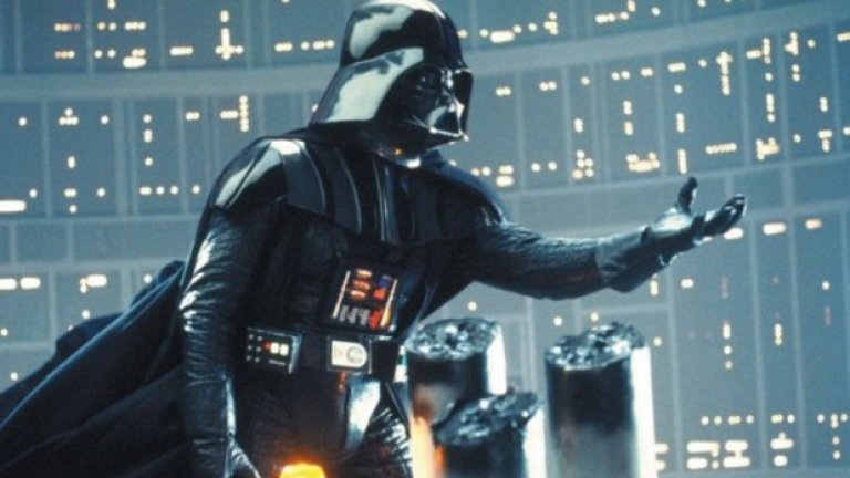 1. Дарт Вейдър – Един от най-великите злодеи в историята на киното изобщо. Целият му живот е една трагична история - талантлив младеж с уж предизвестено светло бъдеще, който обаче бива покварен от злото. Губи любовта си, губи приятелите си, губи и по-голямата част от тялото си и вместо тях намира само болка, гняв и слепи илюзии за власт.
Години наред се задоволява да е на каишката на Императора, но за разлика от Дуку осъзнава ситуацията и дори планира своя собствен бунт. През цялото това време се опитва да усмири болката си, причинявайки такава на други. Едва когато разбира, че синът му е жив, човешката част от него го кара отново да се съмнява в това кое е редно и кое - не. Подобно на неговия внук десетилетия по-късно. 
Вейдър преди съмненията си е чистото зло – отдаден на вярата си, брутален и ефективен. Достатъчно умен, за да не бъде подведен и заменен, и достатъчно могъщ, за да се наложи над всеки опит за съпротива срещу Империята. Той е нещото, с което не искате да се озовавате в тъмен коридор. Особено ако държите нещо, което той иска. За справка – великата финална сцена на Rogue One.