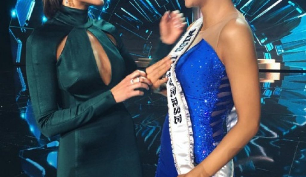 С Мис Вселена 2015