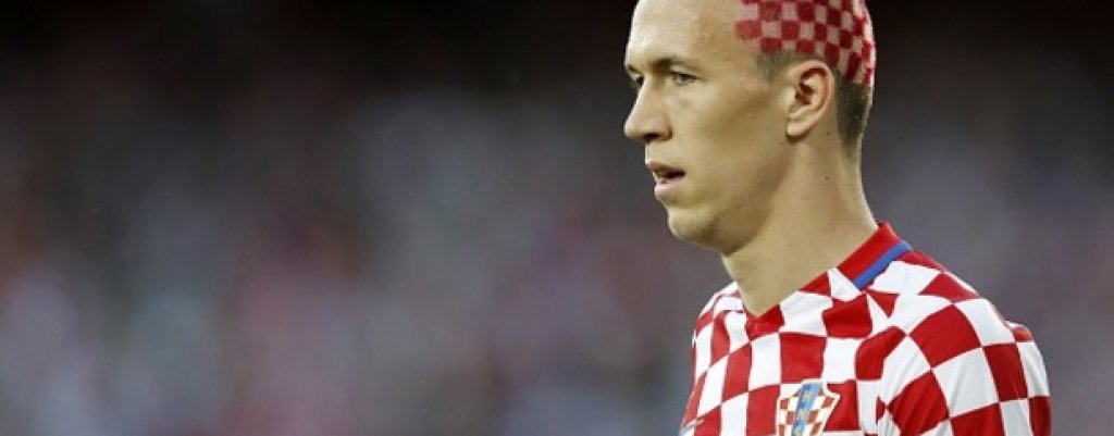 Иван Перишич (Интер)
Възможни дестинации: Милан, Челси
Какво се случи с Перишич - само преди няколко години трансферът му в Юнайтед бе в кърпа вързан. Предполагаемата сума бе около 60 млн. евро, а и дума не може да става за липса на интерес от страна на футболиста. Все пак Юнайтед все още не е готов да плати исканата от Интер цена за играча, а "нерадзурите" не са склонни да отстъпят. До края на трансферния прозорец обаче има още много време...